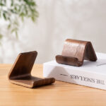 Walnut Wood Creative Mobile Phone Bracket for Desktop