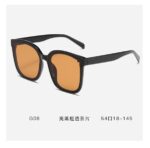 Square Large Frame Sunglasses for Women - Image 5