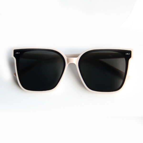 O1CN01W5qNmi1ytnjFXSl9W_!!2219480046637-0-cib.600x600 GM counter sunglasses - Image 1