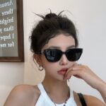 Cat's eye sunglasses. - Image 2